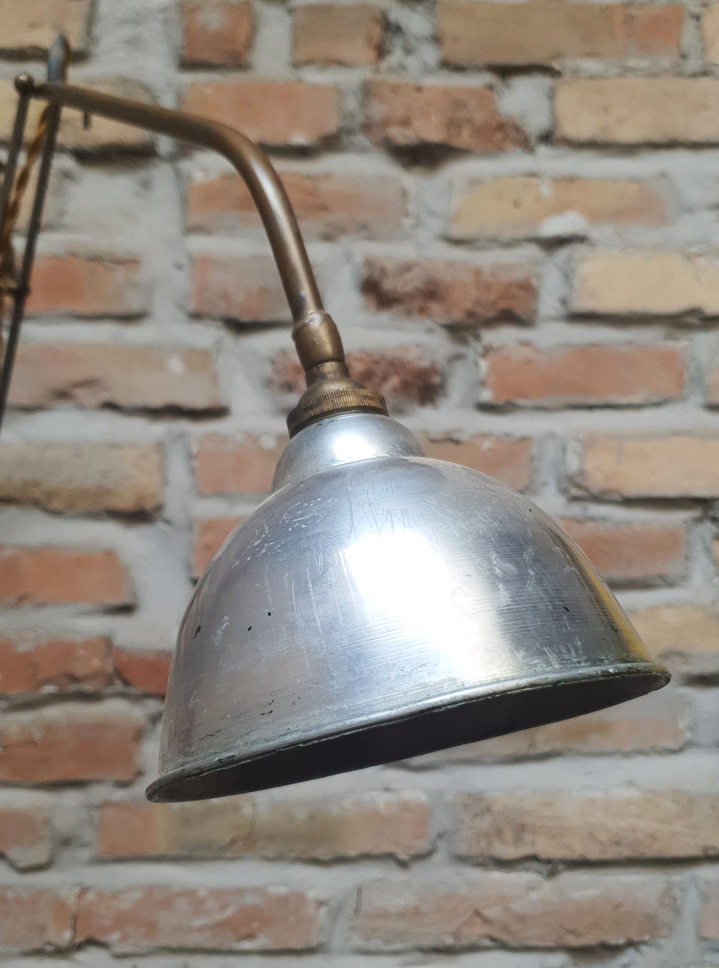 Lampada Vintage | Industriale con Braccio a Fisarmonica in Ottone