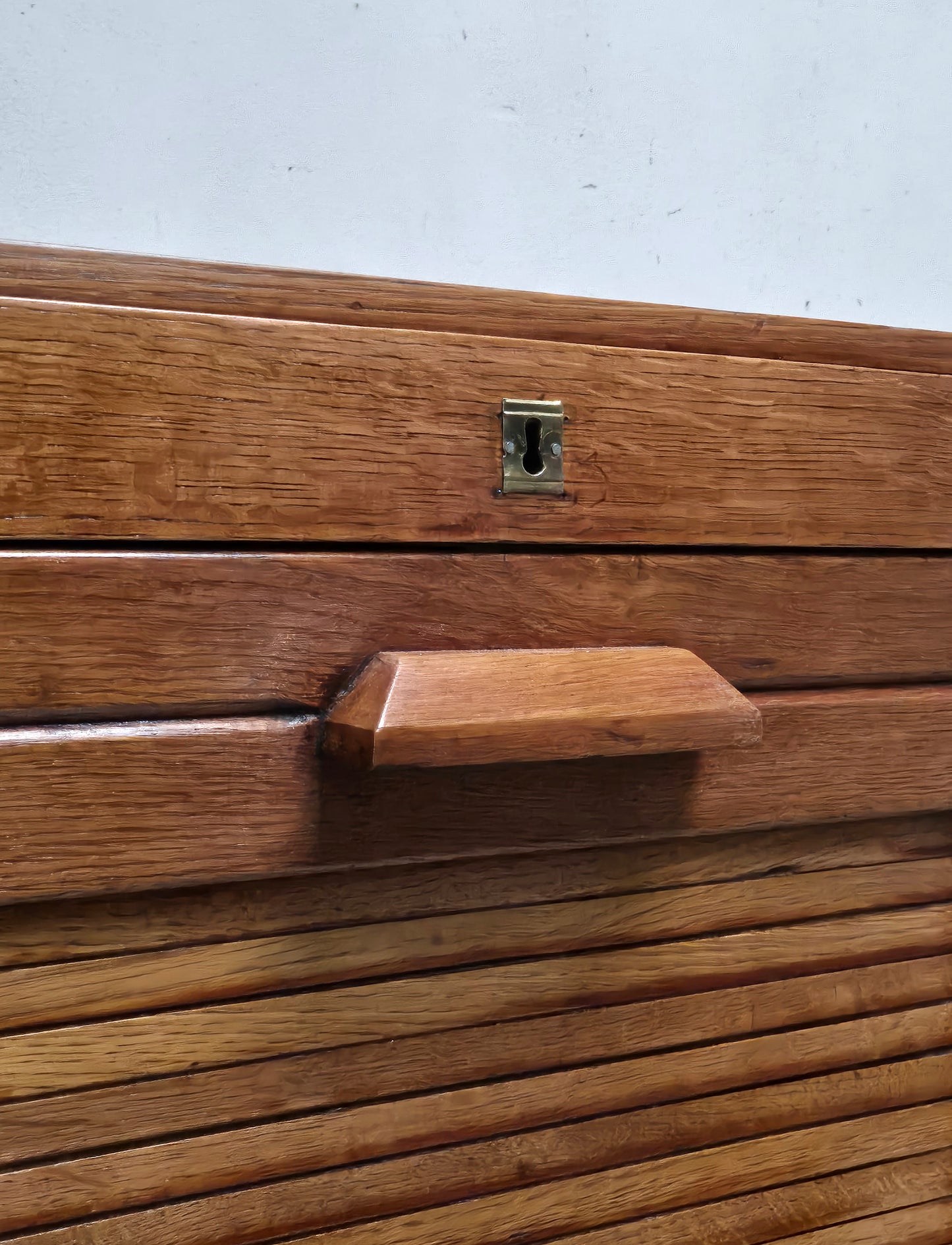 Schedario / Credenza a Tripla Serranda in Rovere | Inghilterra, Prima metà '900