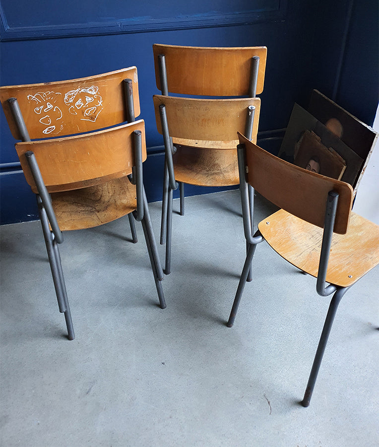 Sono rimasate 2 Sedie da Scuola Vintage Impilabili