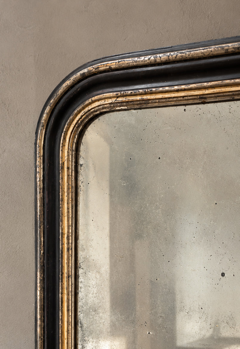 Specchio francese Louis Philippe in legno ebanizzato e dorato – XIX secolo