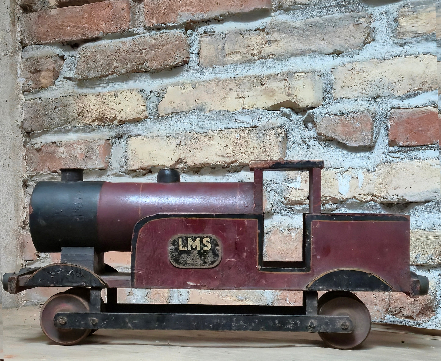 Trenino Giocattolo antico LMS Lines Bros Tri-ang anni ’30 in legno – 48 cm – Originale UK