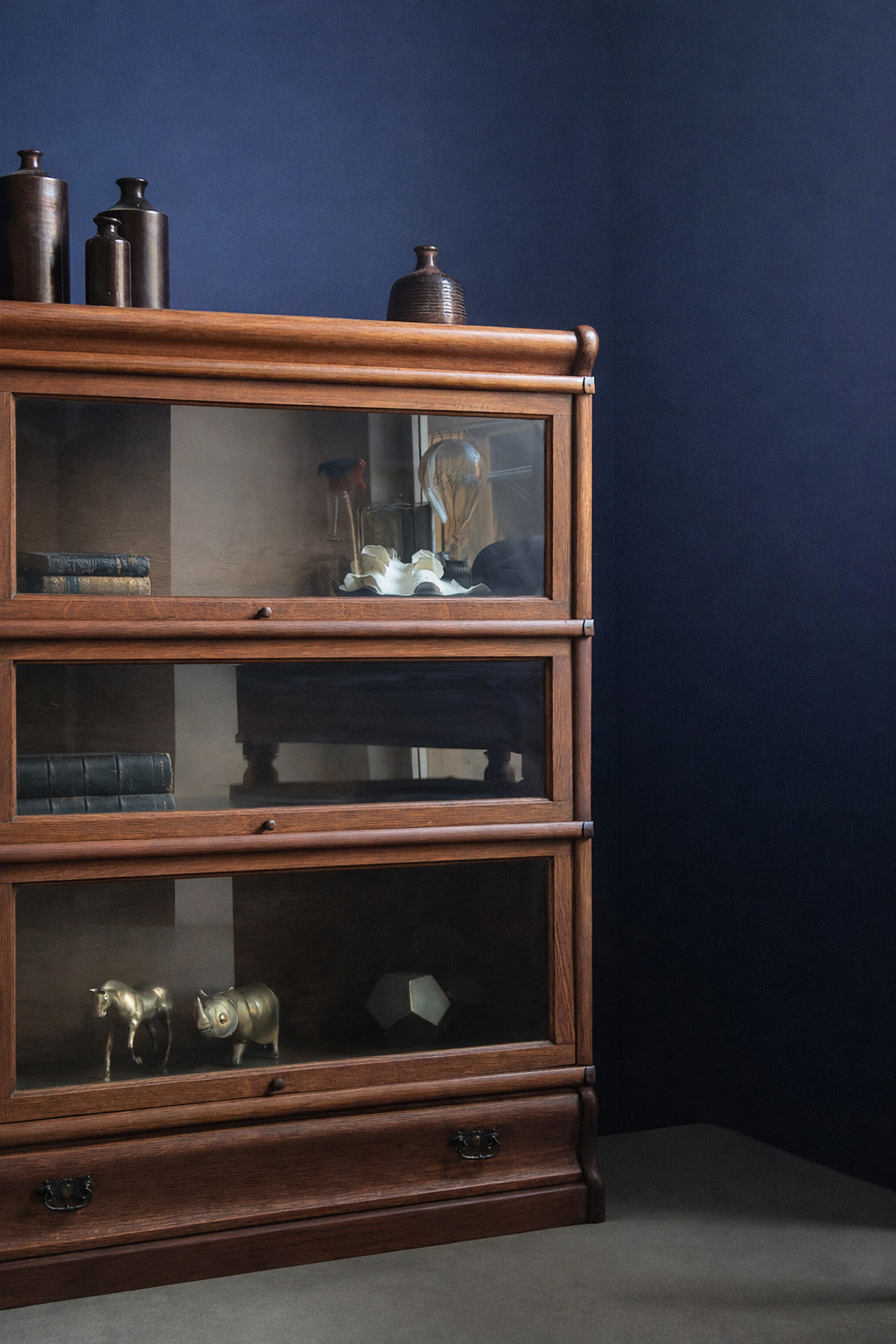 Libreria Modulare 'Globe Wernicke' Originale in Rovere con Ante a ribalta – Inghilterra 1920/40 Barrister Bookcase