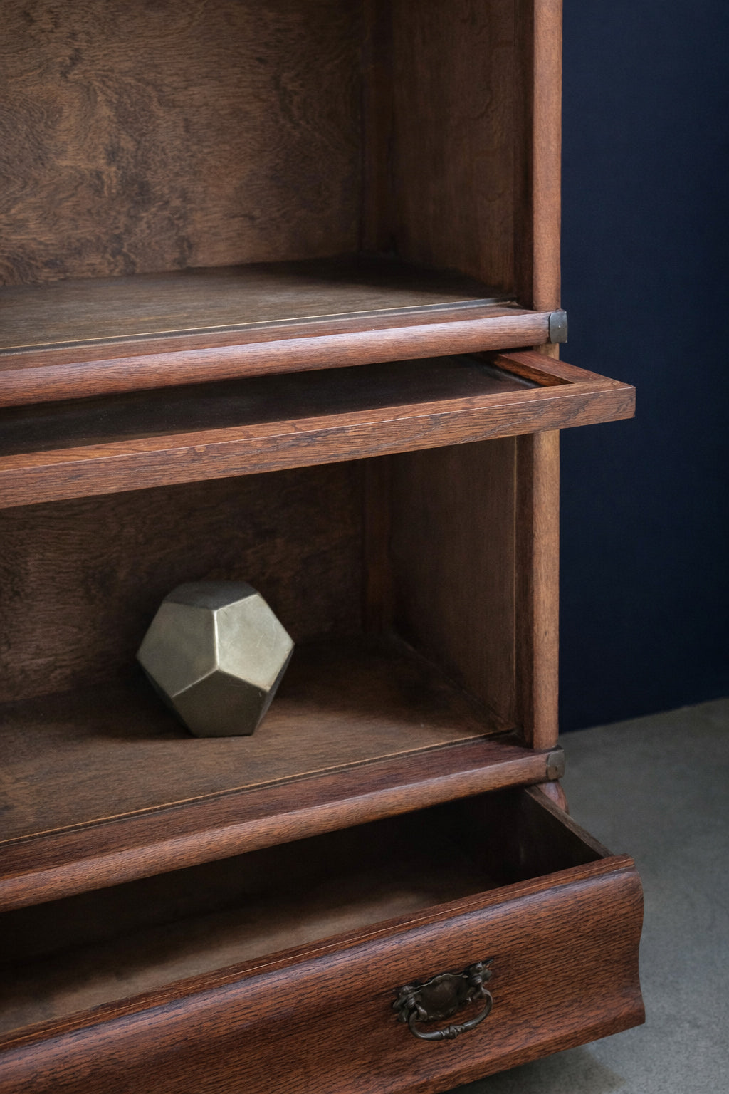Libreria Modulare 'Globe Wernicke' Originale in Rovere con Ante a ribalta – Inghilterra 1920/40 Barrister Bookcase