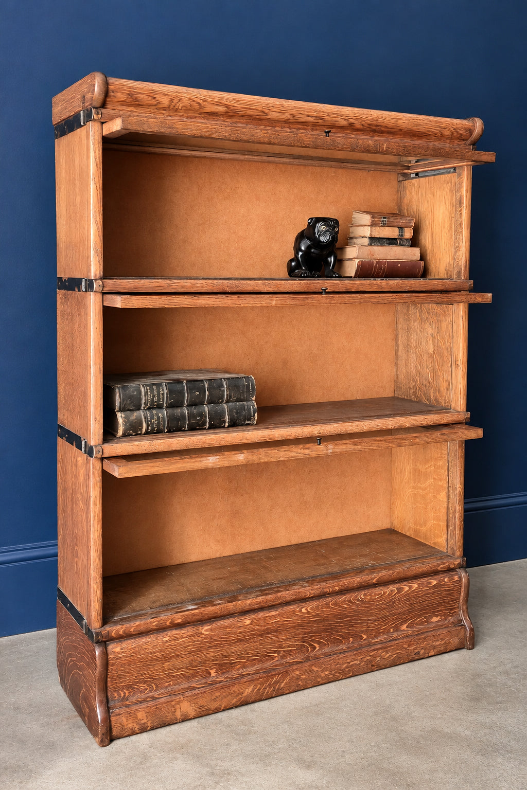 Libreria / Vetrina modulare inglese in rovere, tipo Globe-Wernicke | UK 1910–1920