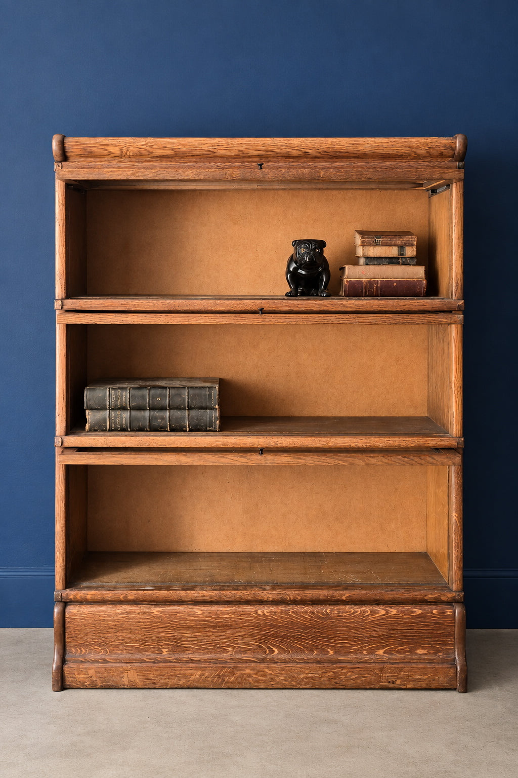 Libreria / Vetrina modulare inglese in rovere, tipo Globe-Wernicke | UK 1910–1920