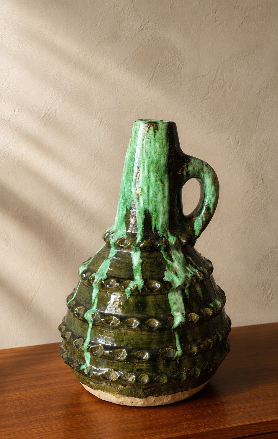Grande Recipiente | Cruche francese in terracotta invetriata verde, fine XIX–inizio XX secolo